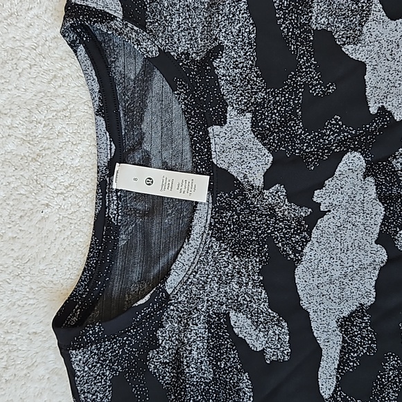 Cropped top - Picture 2 of 4